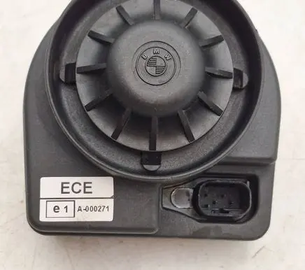 BMW X5 E53 Alarm system siren 8383152 65758383152