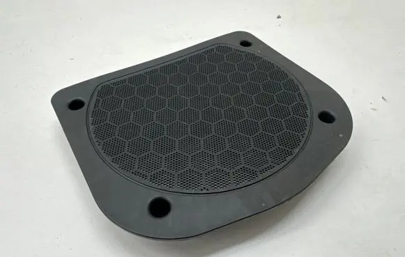 BMW X7 G07 Subwoofer grill/trim 2622511