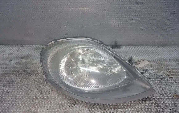 Opel Vivaro Headlight/headlamp 7700311372 91165720