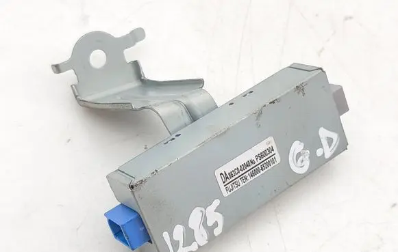 Toyota Corolla E210 E21 Aerial antenna amplifier 863C002040 14600065200101 PS600304