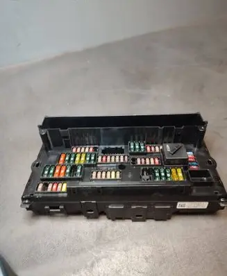 BMW 5 F10 F11 Fuse box set 921086101