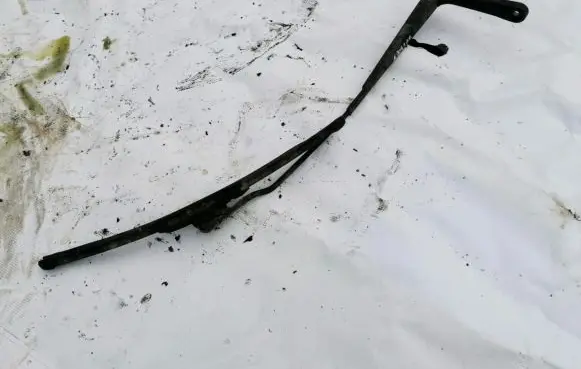 Skoda Fabia Mk1 (6Y) Front wiper blade arm 6y1955410