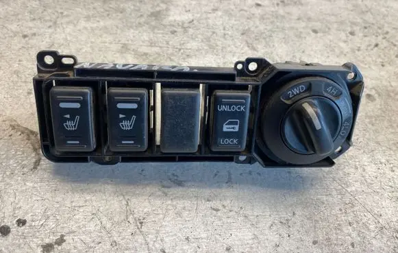 Nissan Navara D40 Other switches/knobs/shifts