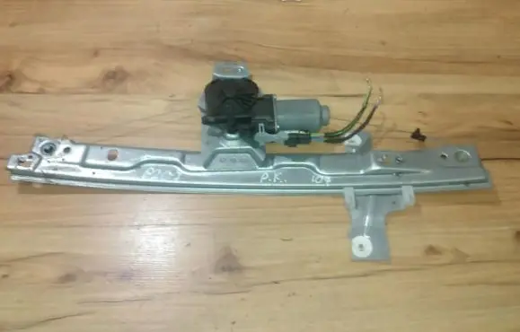 Peugeot 207 Sliding door window regulator with motor 9681182380