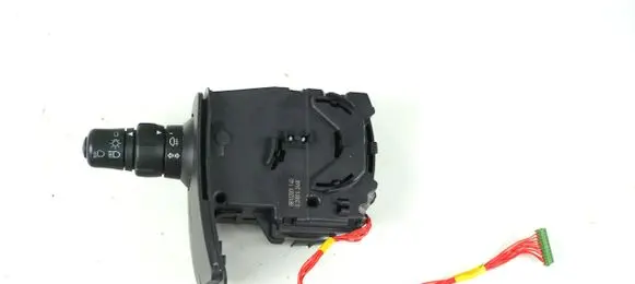 Renault Clio III Light switch 88102001