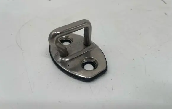 Volkswagen PASSAT B6 Front door lock loop/hook striker 3C0837033B
