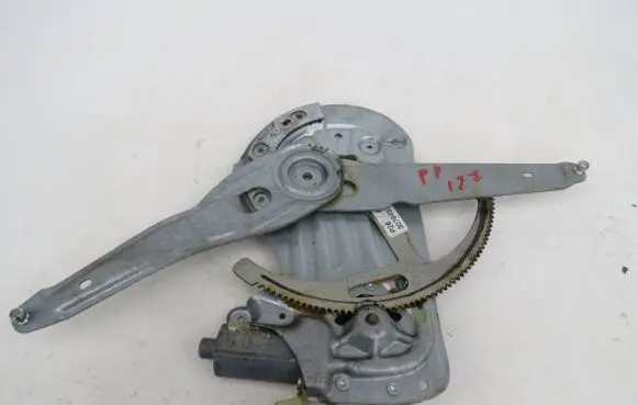 Volvo XC90 Front door electric window regulator 30784577