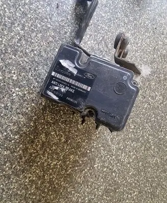 Ford Focus C-MAX ABS Pump 3M512M110GA