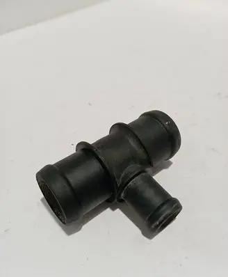 Volkswagen Phaeton Coolant pipe/hose 323220