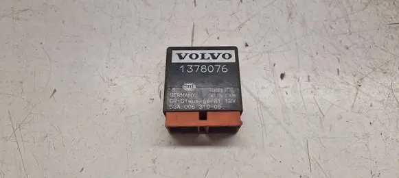 Volvo S70 V70 V70 XC Cruise control relay 1378076 5GA00631005