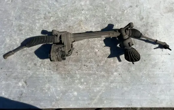 Volvo V40 Steering rack 31678018