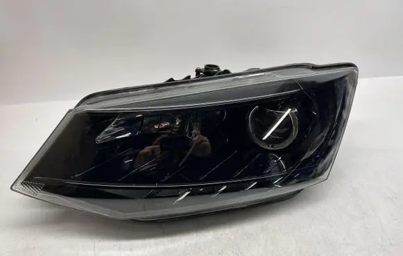 Skoda Fabia Mk3 (NJ) Headlight/headlamp 6V1941015B