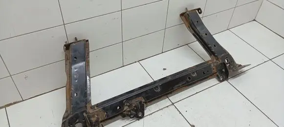 Renault Zoe Radiator support slam panel bracket