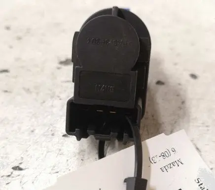 Mazda 6 Brake pedal sensor switch BN7N