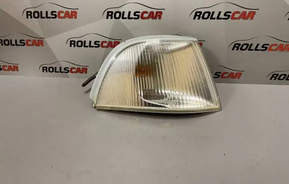 Front indicator light