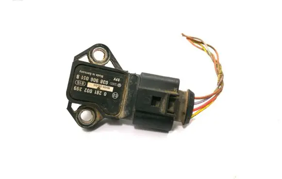 Audi A8 S8 D3 4E Air pressure sensor 038906051B 0281002399