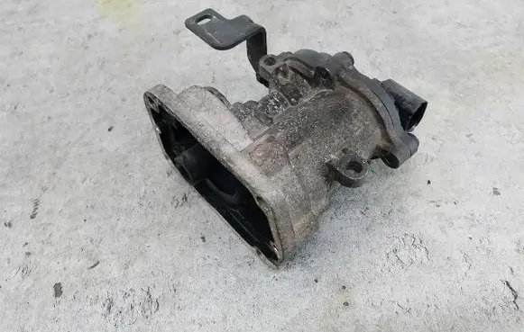 Ford Focus EGR valve 21200005BA
