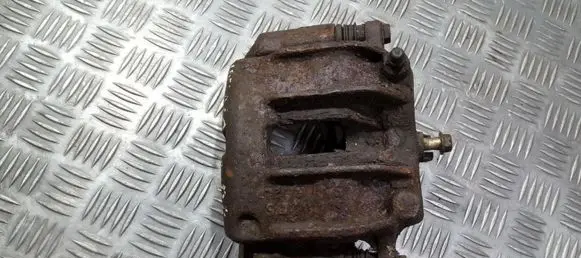 Nissan Terrano Front brake caliper