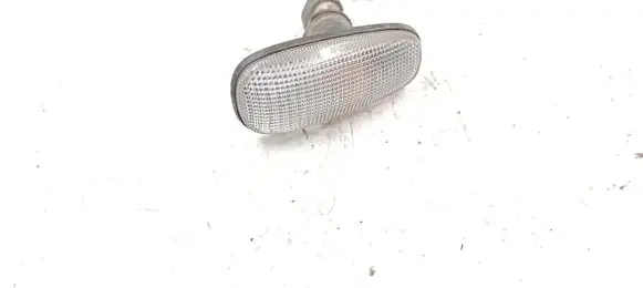 Opel Zafira A Front fender indicator light