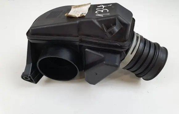 Mercedes-Benz CLC CL203 Intake resonator A2710900804