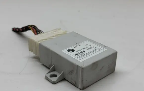 BMW 5 E60 E61 Tailgate/trunk control unit/module 7188110 071660711 55892110