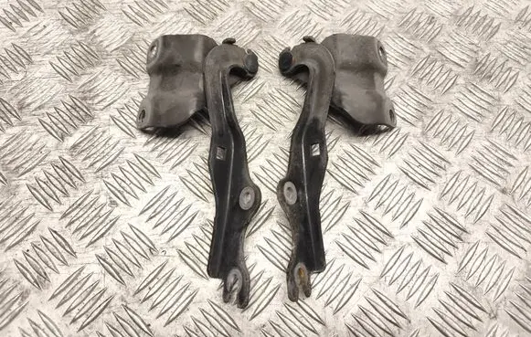 Mazda 6 Engine bonnet/hood hinges