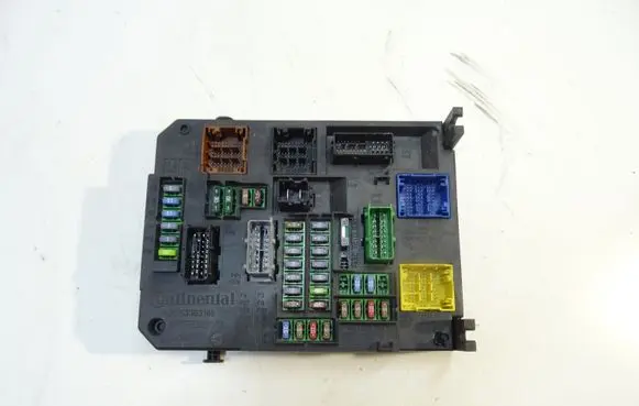 Peugeot 508 Fuse box set 53383165