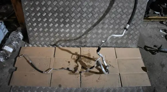 Mercedes-Benz CLS W257 Air conditioning (A/C) pipe/hose A2138302502555525