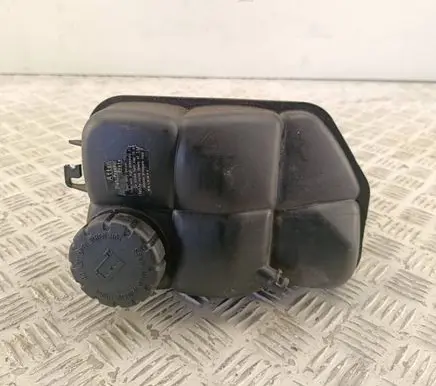 Mercedes-Benz CLS C219 Coolant expansion tank/reservoir 2115000049