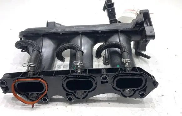 Dacia Sandero Intake manifold 140037318R
