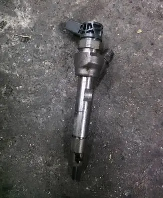 BMW 3 F30 F35 F31 Fuel injector 8514146