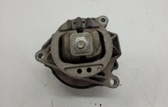 BMW X4 F26 Engine mount vacuum valve 6868490