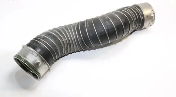 BMW X1 E84 Intercooler hose/pipe 8513288