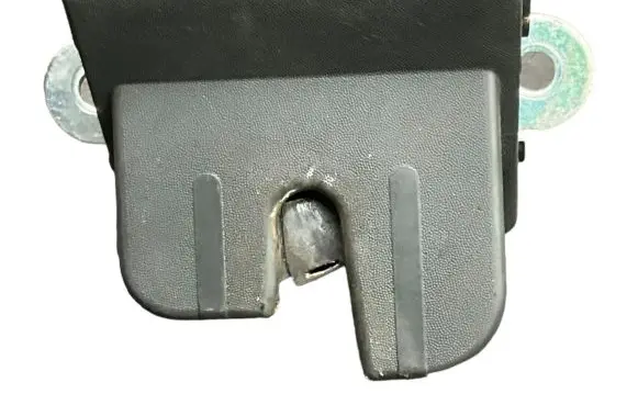 Seat Ibiza IV (6J,6P) Tailgate/trunk/boot lock/catch/latch 6J4827505A