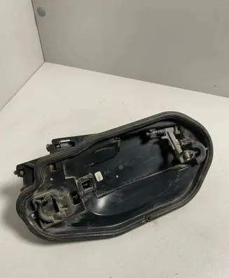 BMW X3 E83 Rear door exterior handle/bracket 3330984