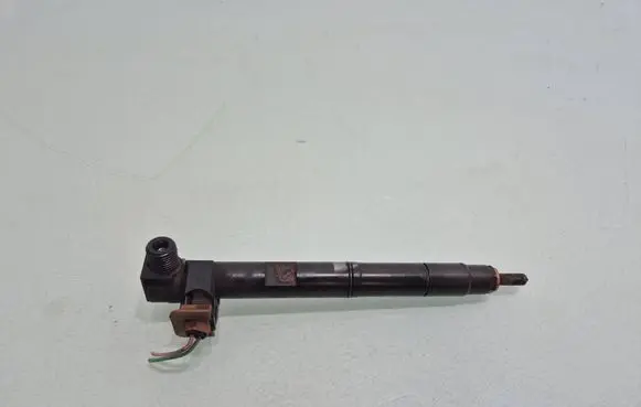 KIA Rio Fuel injector 338002A780