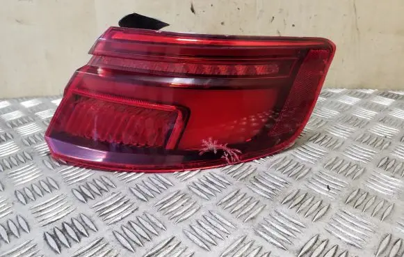 Audi A3 S3 8V Rear/tail lights 8V4945092 2SD01283602 AU373PA