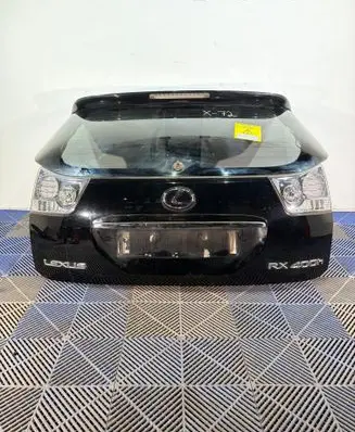 Lexus RX 330 - 350 - 400H Tailgate/trunk/boot lid 