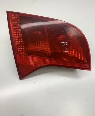 Audi A4 S4 B7 8E 8H Tailgate rear/tail lights 8E9945093