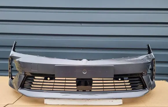 Opel Astra L Front bumper 9839979580