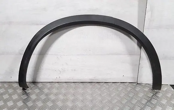 Nissan Qashqai Rear arch trim 93828BR0
