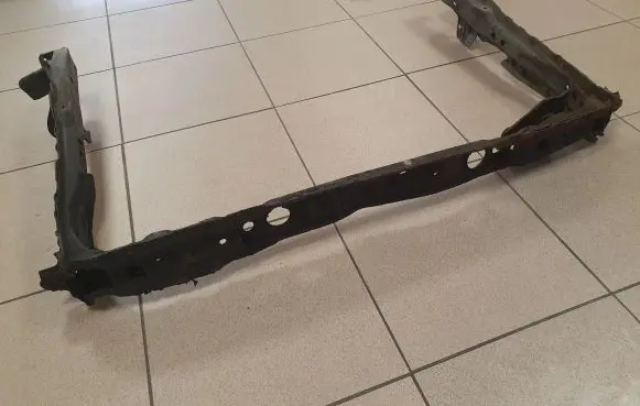 Toyota Auris 150 Radiator support slam panel