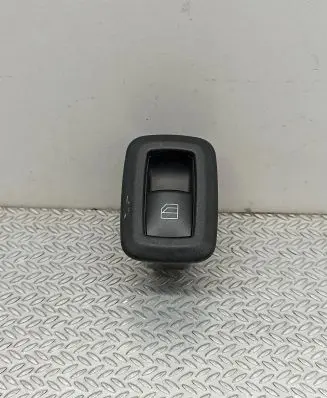 Mercedes-Benz B W245 Electric window control switch A2518200510 9051679300 03128150