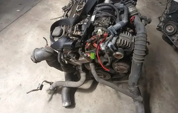 BMW 3 E90 E91 Engine N47D20C