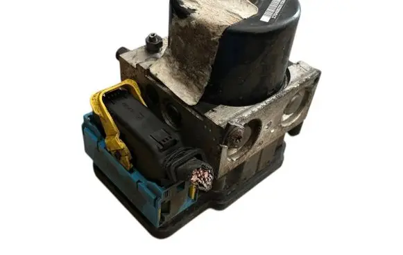 Renault Megane III ABS Pump 476605296R 95CT2AAY2 10021208934