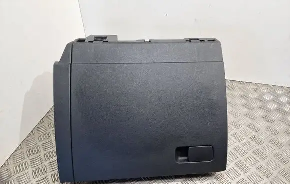 Volkswagen Touran III Glove box 5TB857097C
