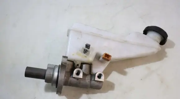 KIA Ceed Master brake cylinder