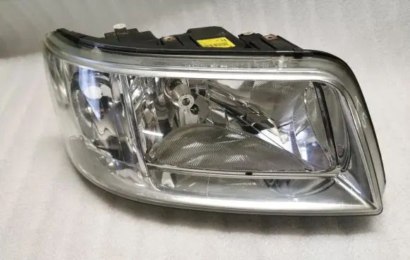 Volkswagen Transporter - Caravelle T5 Headlight/headlamp 7H1941016N