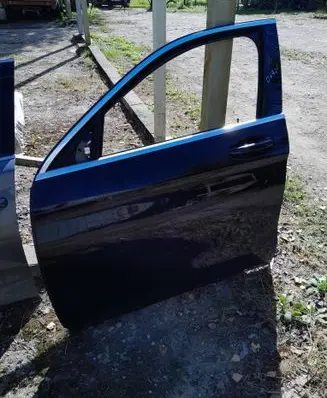 Mercedes-Benz GLC X253 C253 Front door