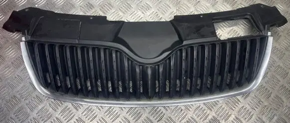 Skoda Roomster (5J) Front grill 5J0853668A 5J0853607